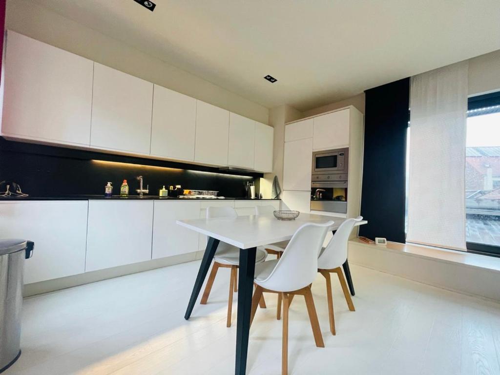 Down Town Penthouse With Private Parking Daire Brüksel Dış mekan fotoğraf
